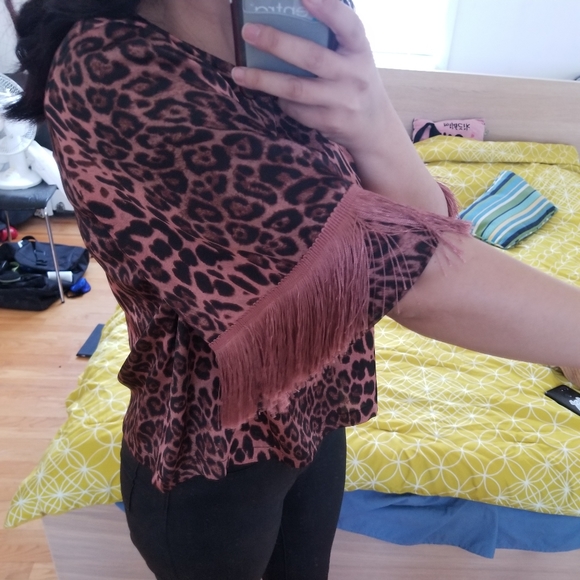 Top - Picture 3 of 4